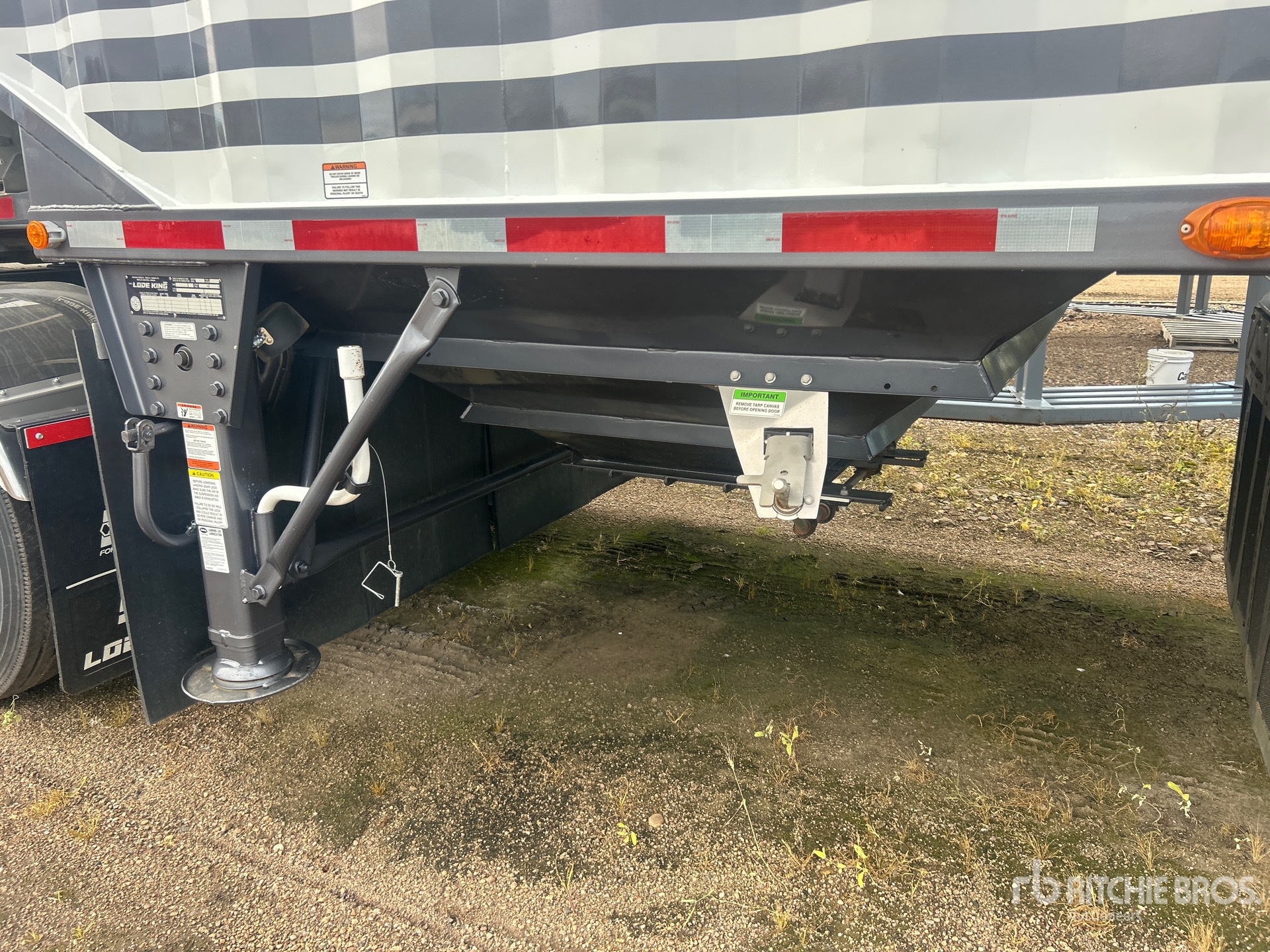 2024 Load King 30 ft T/A Super B-Train Pup