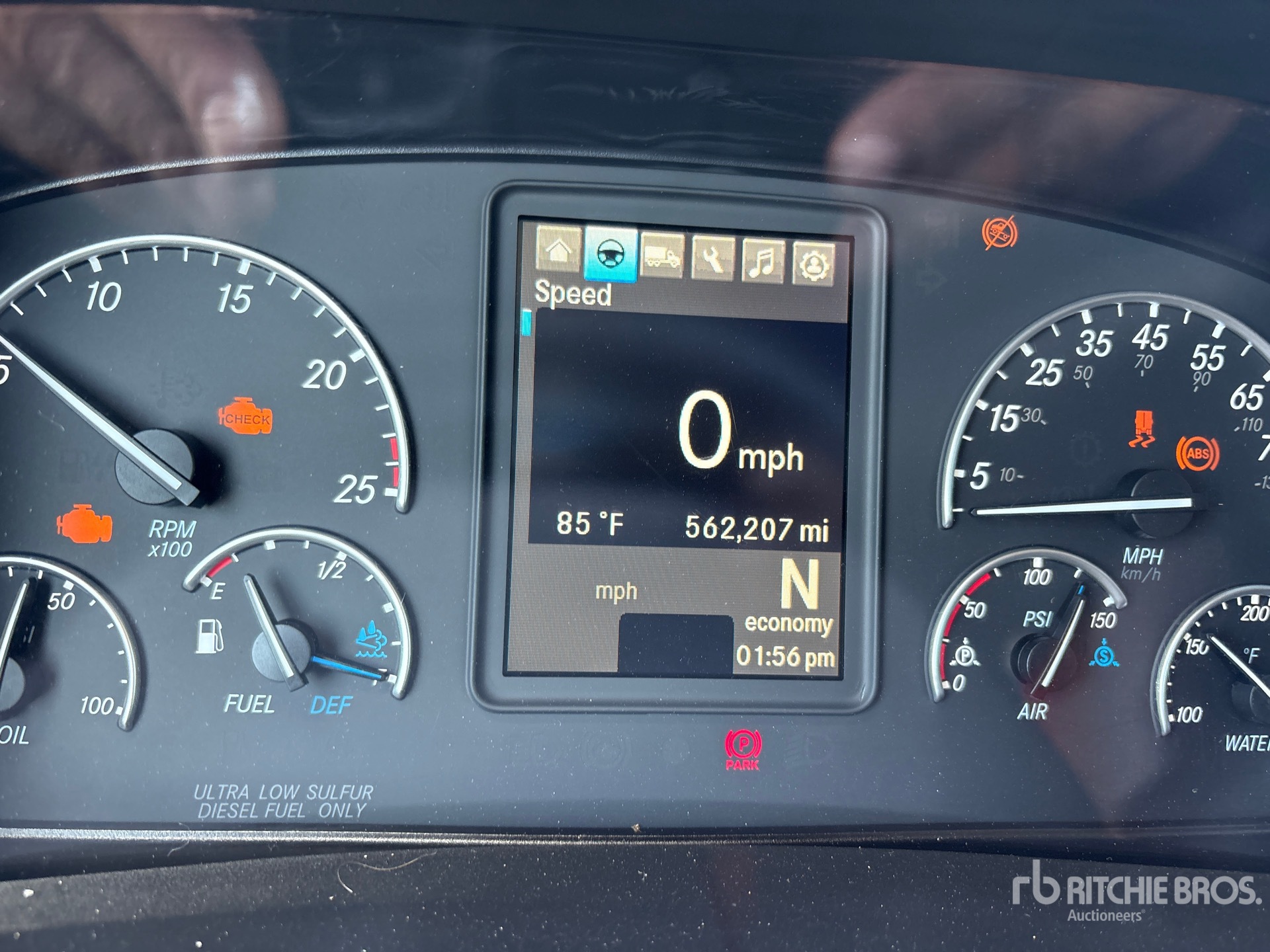 2020 Freightliner CASCADIA 126