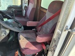 Cab with Seats/armrests