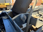 Underbody with Cylinder Pins and Bushings