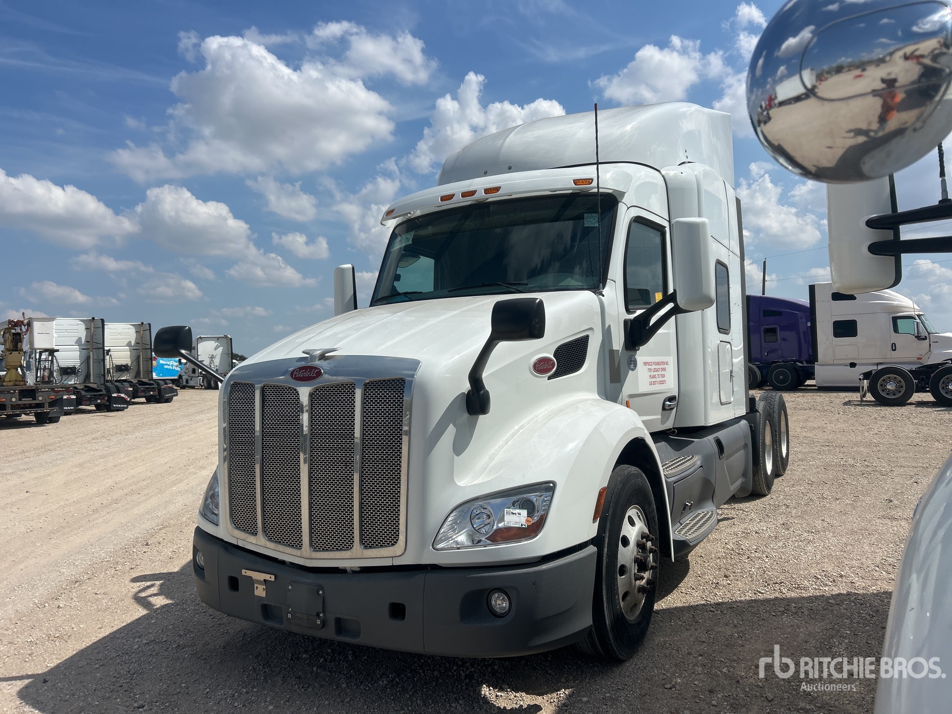 2021 Peterbilt 579