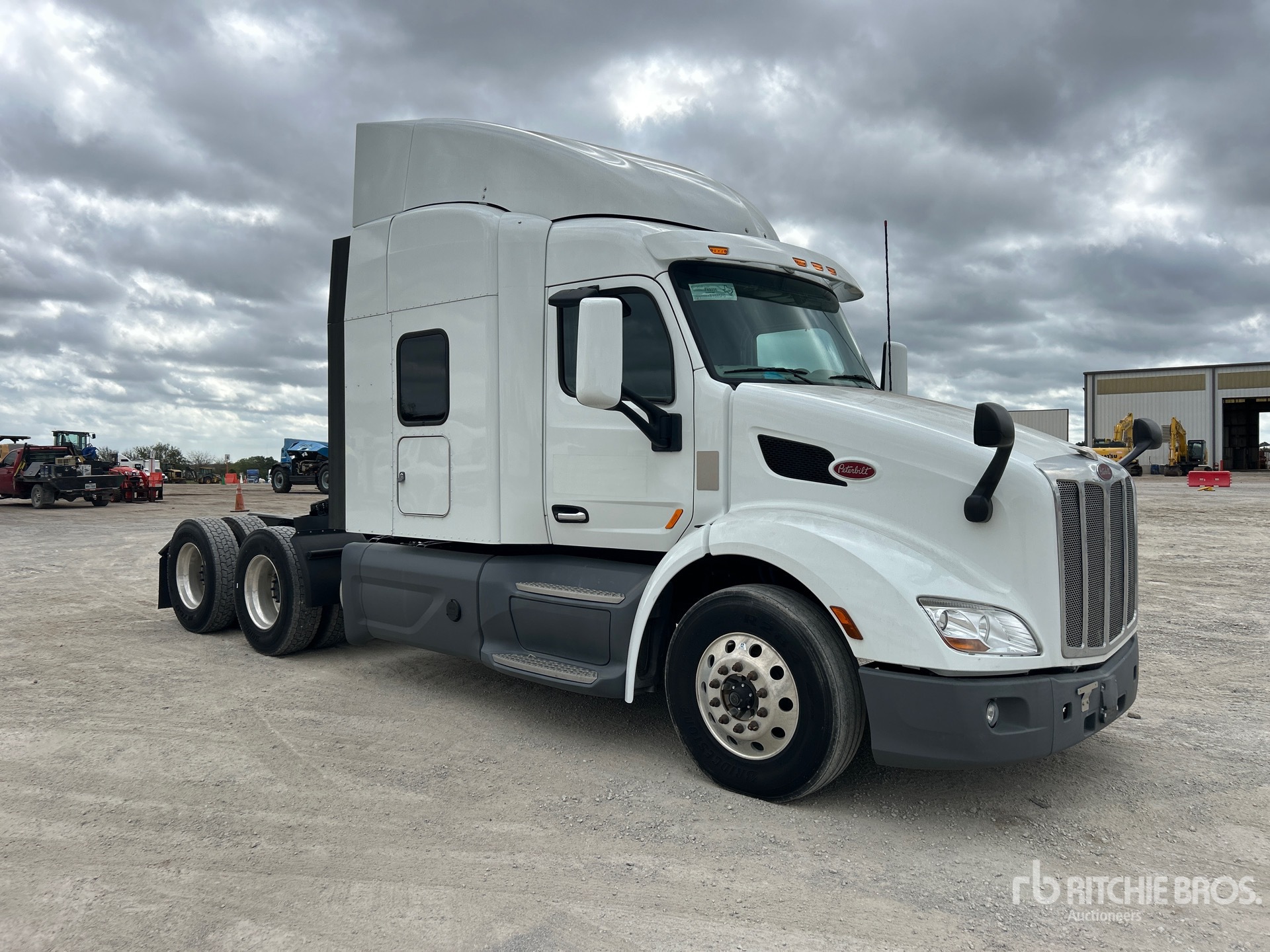 2021 Peterbilt 579