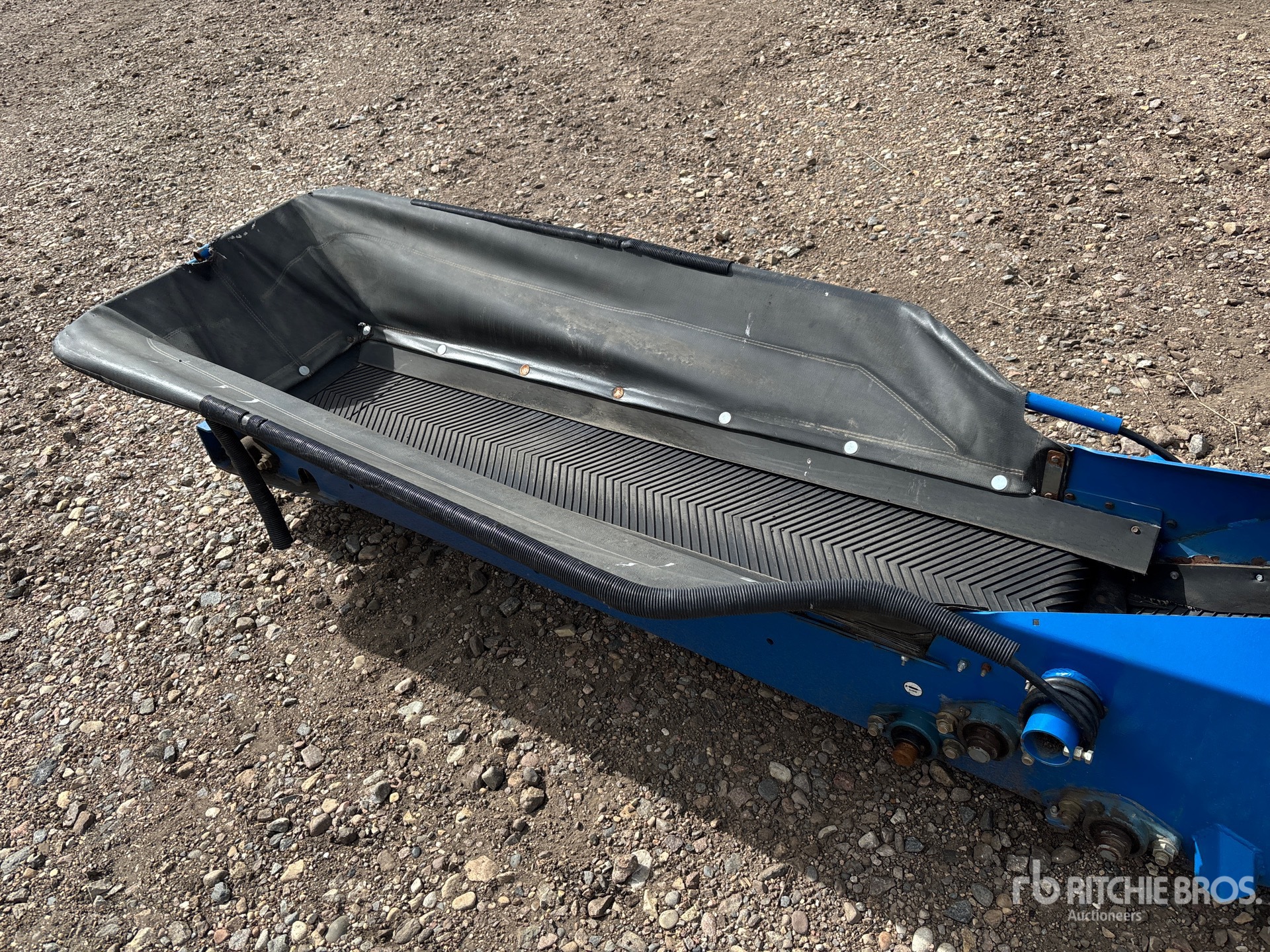 2020 Brandt 1552 LP