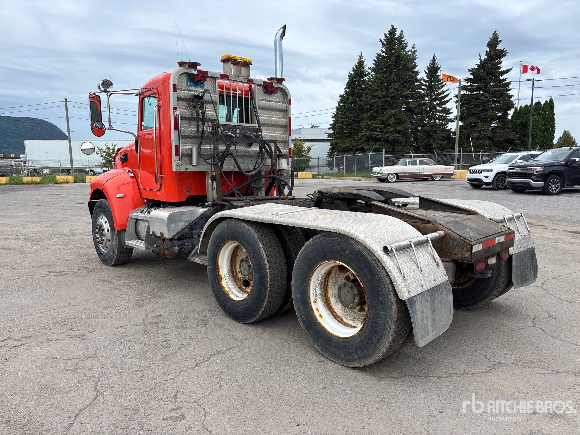 2006 Peterbilt 335