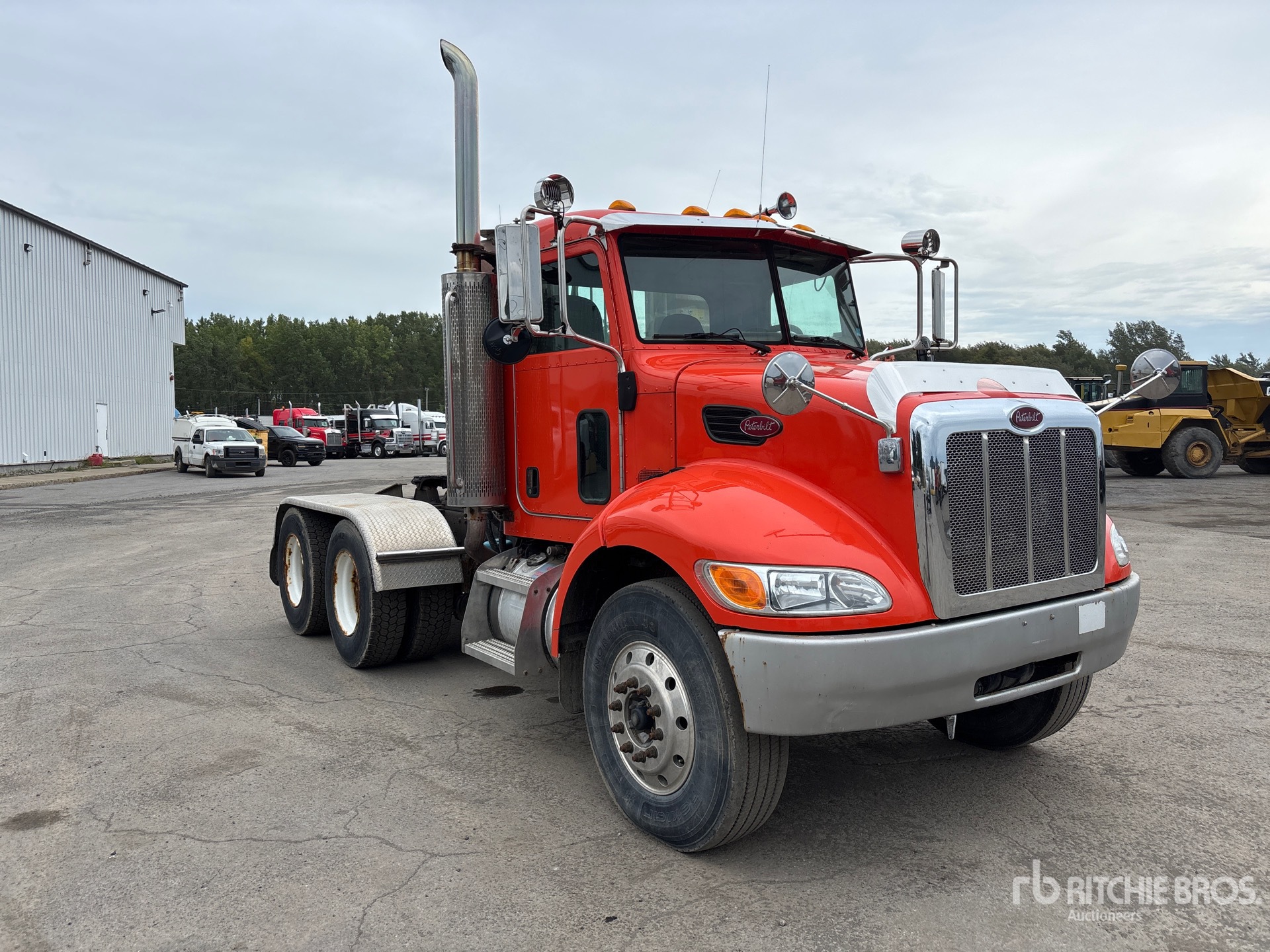 2006 Peterbilt 335