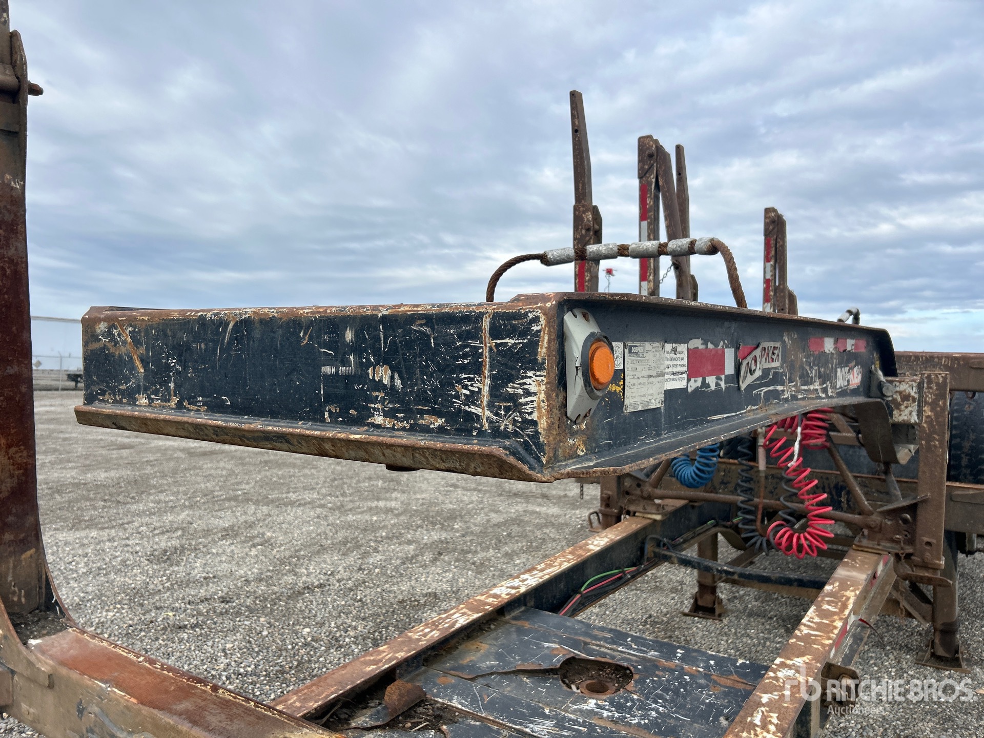 2014 Doepker SUPER B-TRAIN PUP