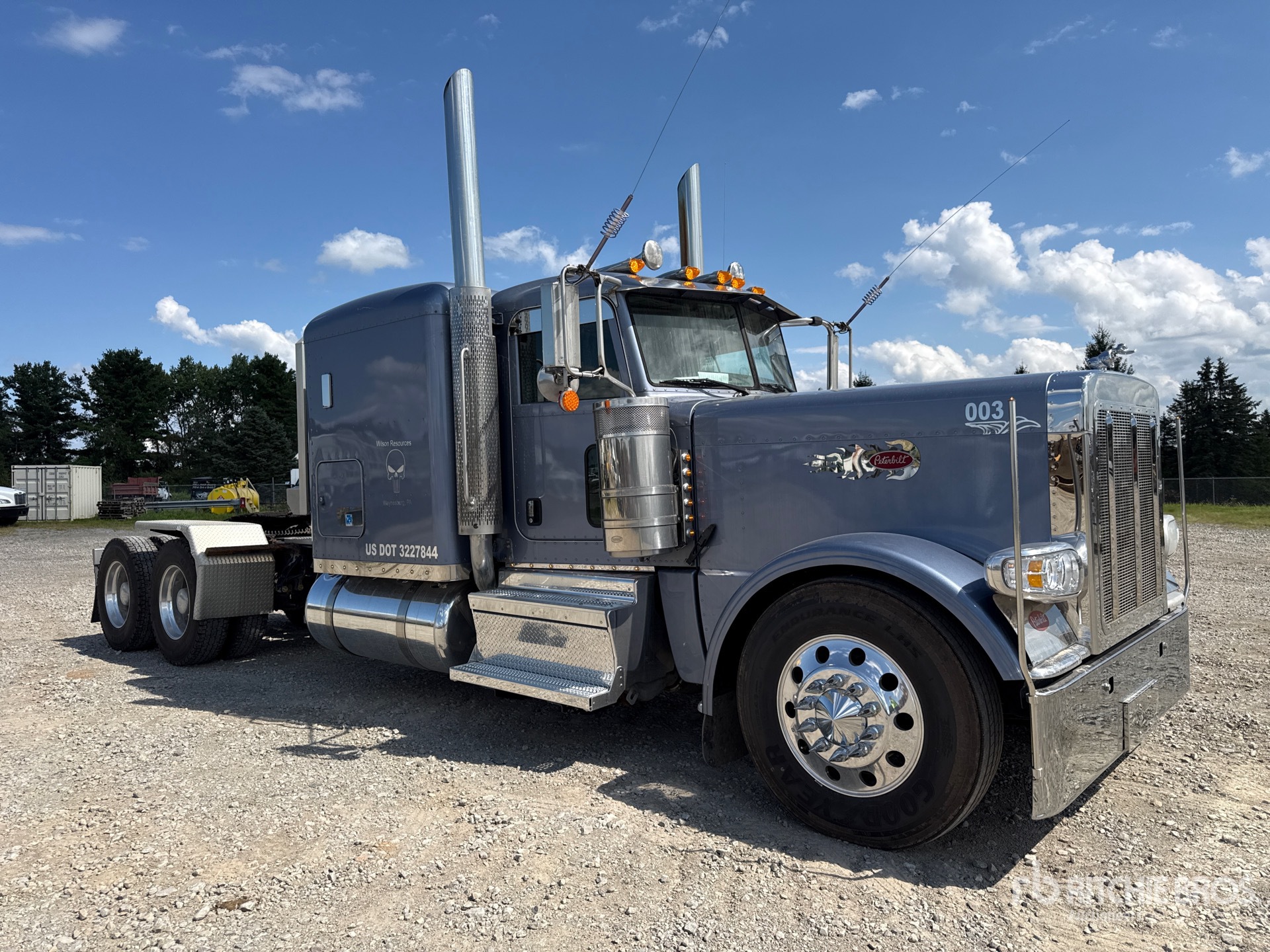 2020 Peterbilt 389
