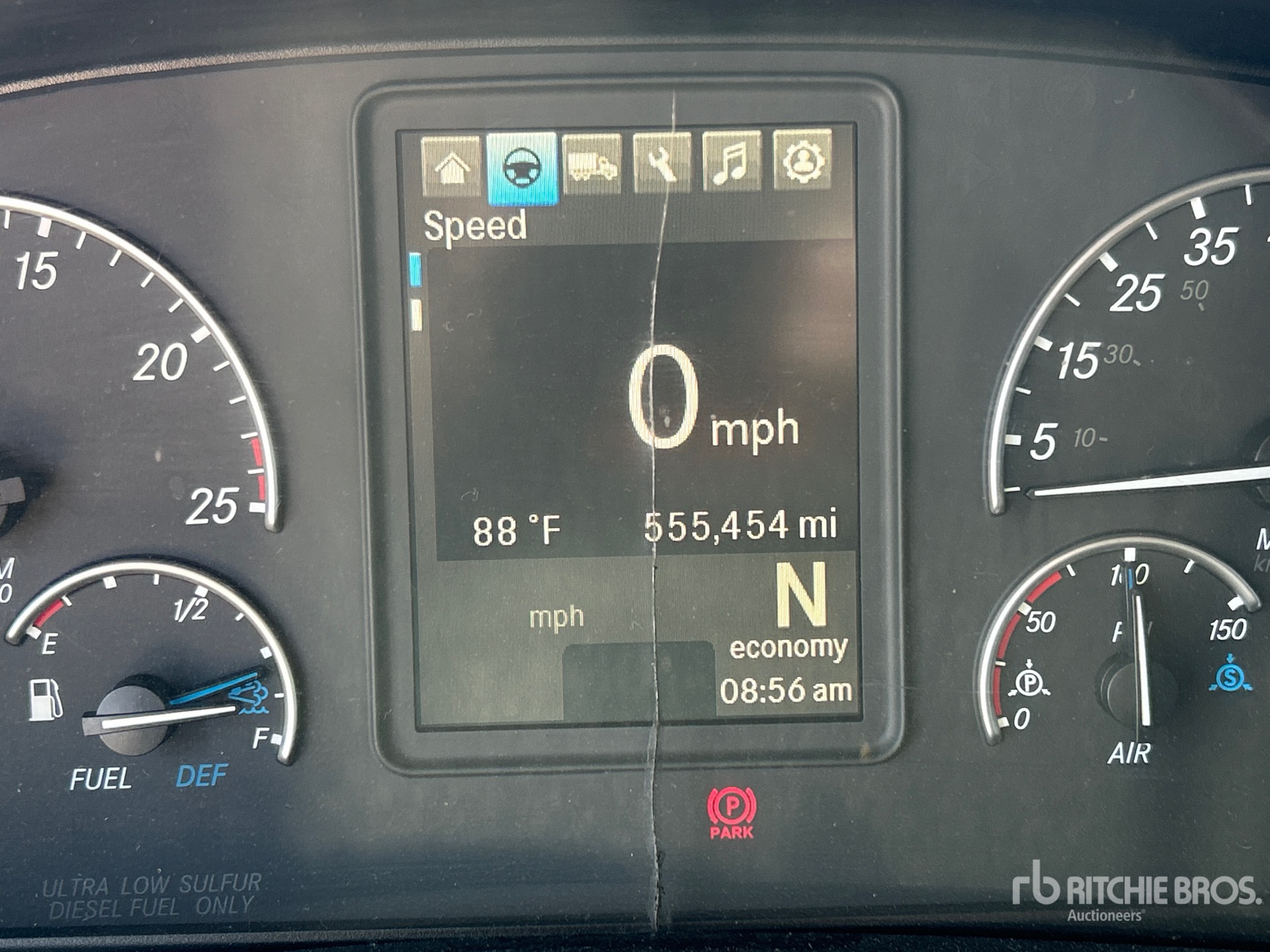 2020 Freightliner CASCADIA 126
