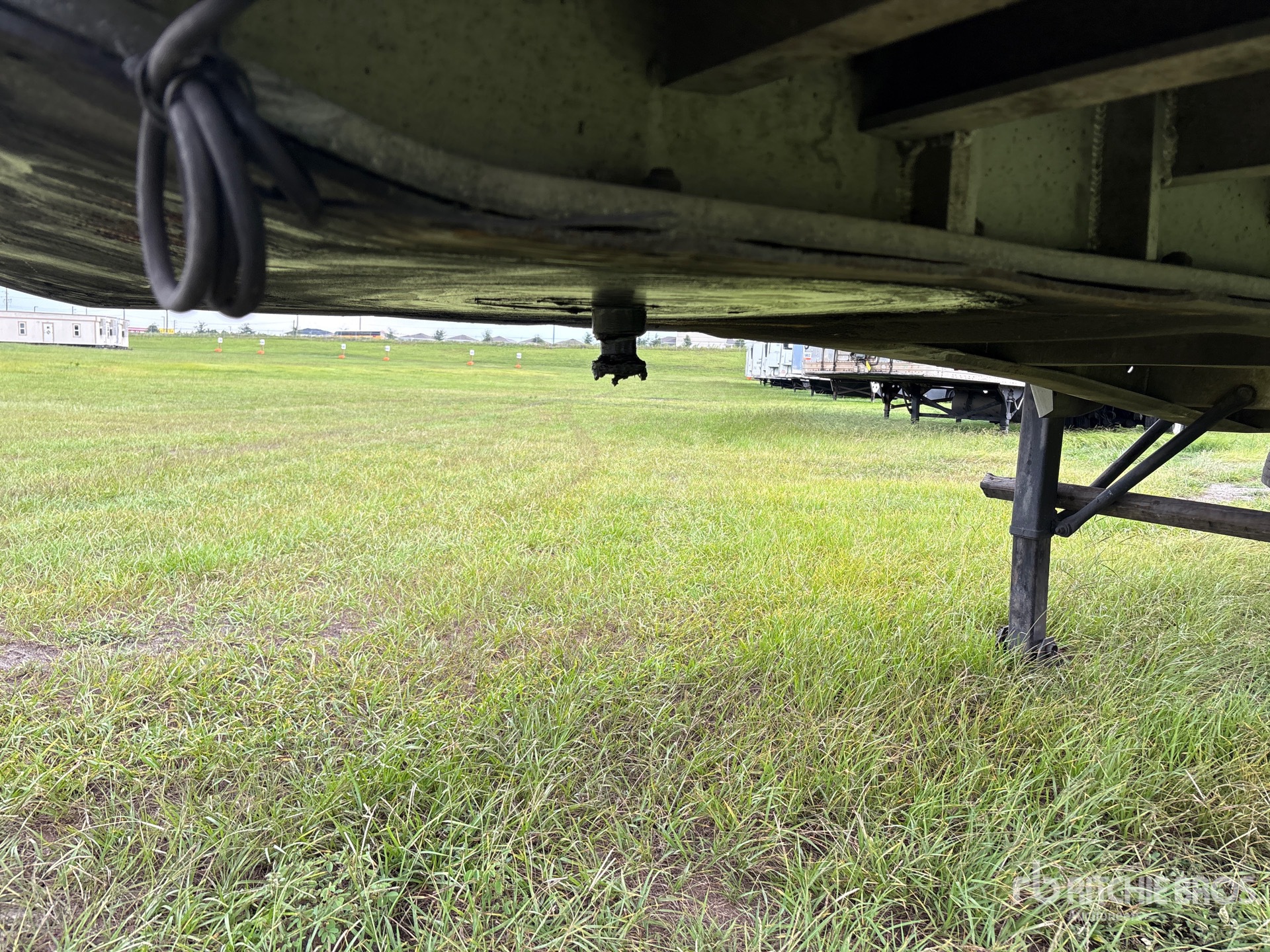 1993 Ravens 48 FT SPREAD AXLE