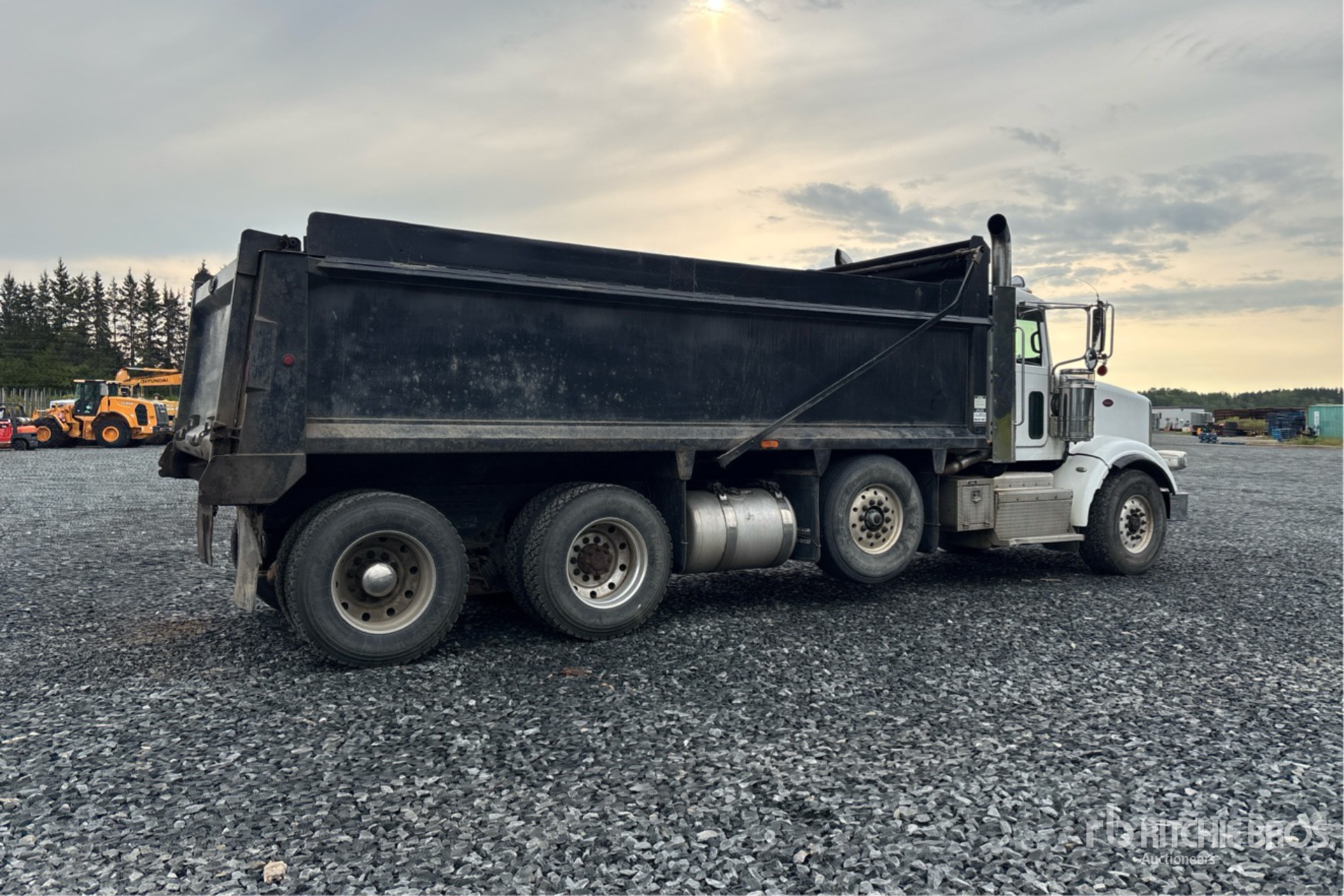 2016 Peterbilt 367