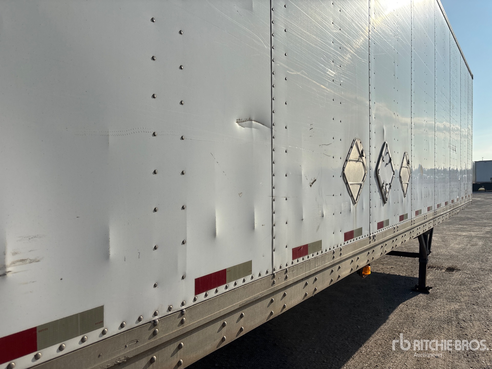 2006 Strick 48 FT X 102 IN T/A
