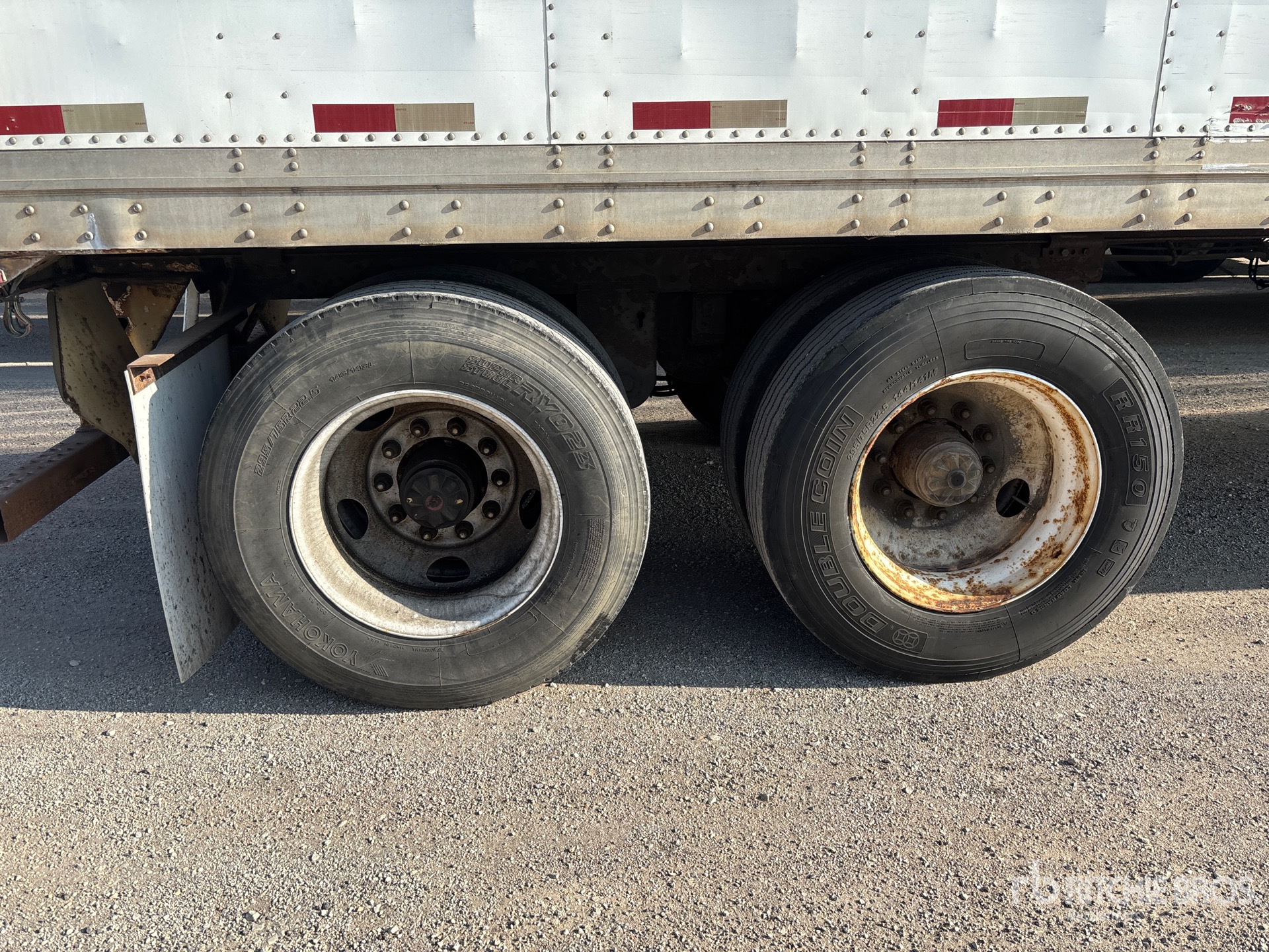 2006 Strick 48 FT X 102 IN T/A