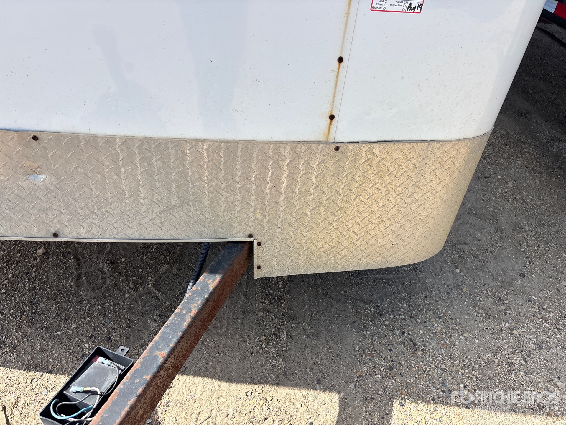 Cargo Mate T/A 14 FT 4 IN
