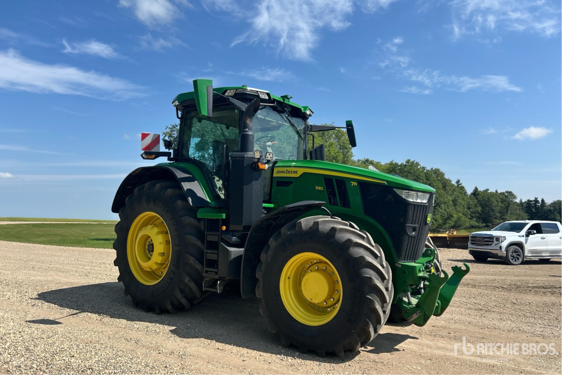 2020 John Deere 7R 330