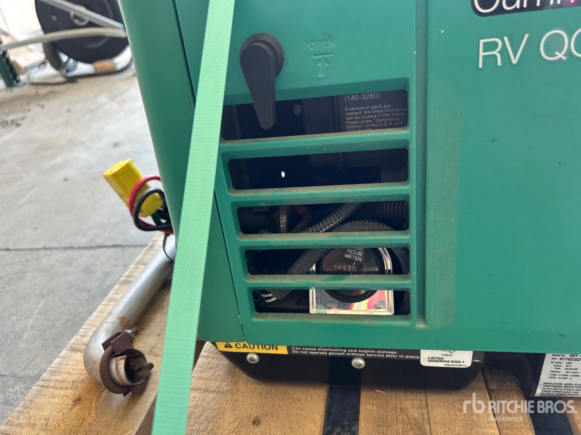 Cummins Onan RV QG 4000