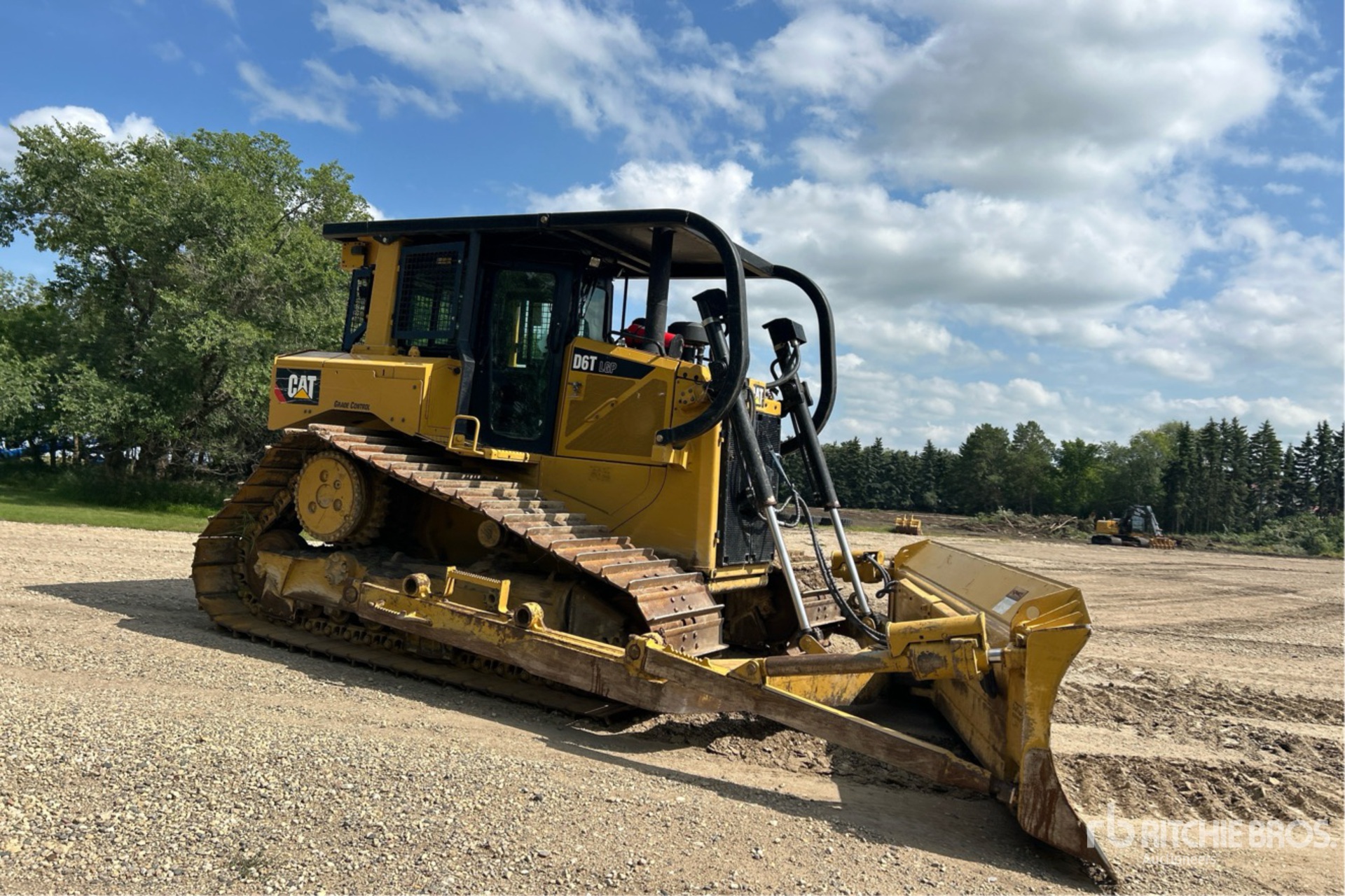 2019 Caterpillar D6T LGP