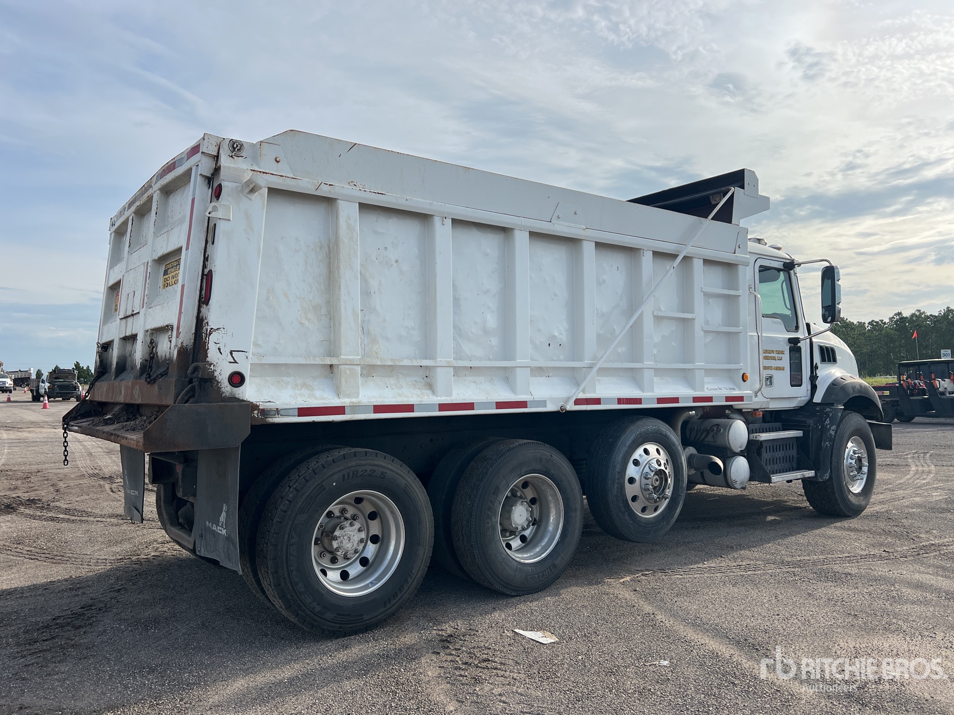 2008 Mack GRANITE