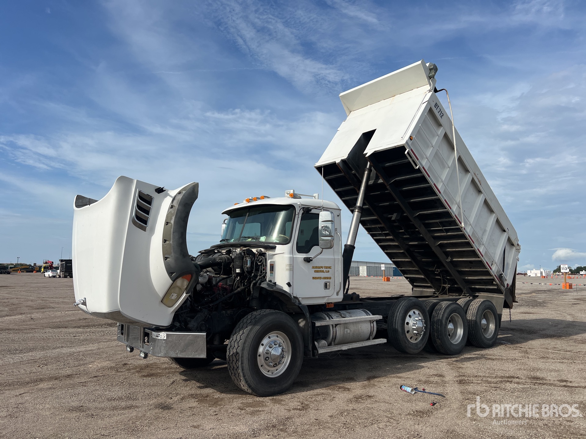 2008 Mack GRANITE