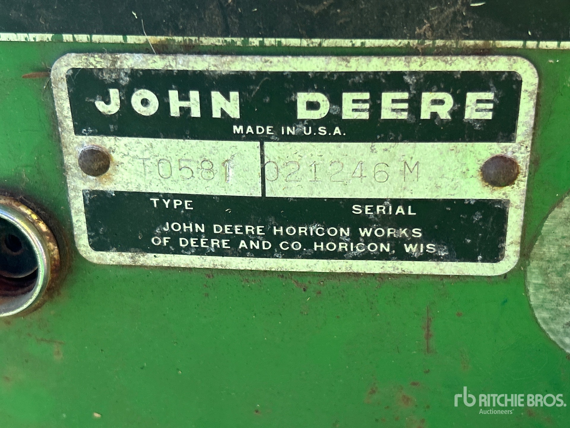 1969 John Deere 140