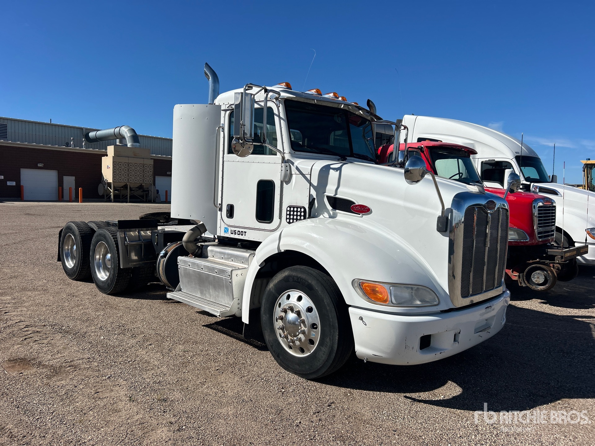 2012 Peterbilt 384