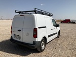 General Appearance with Imagen: esquina trasera derecha