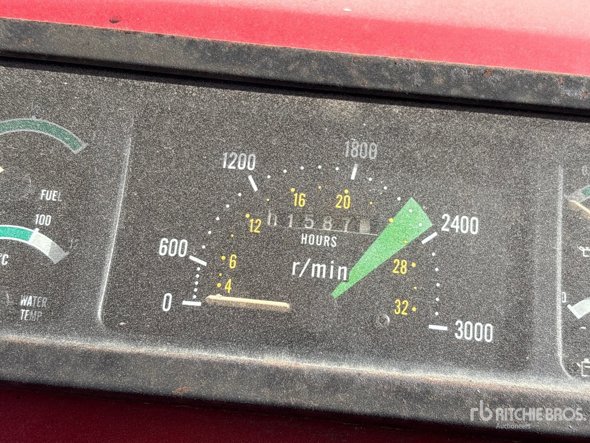 General Appearance with Hour Meter / Odometer