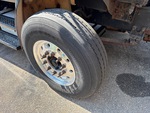 Underbody with Right Steer Tire