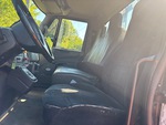 Cab with Seats/armrests