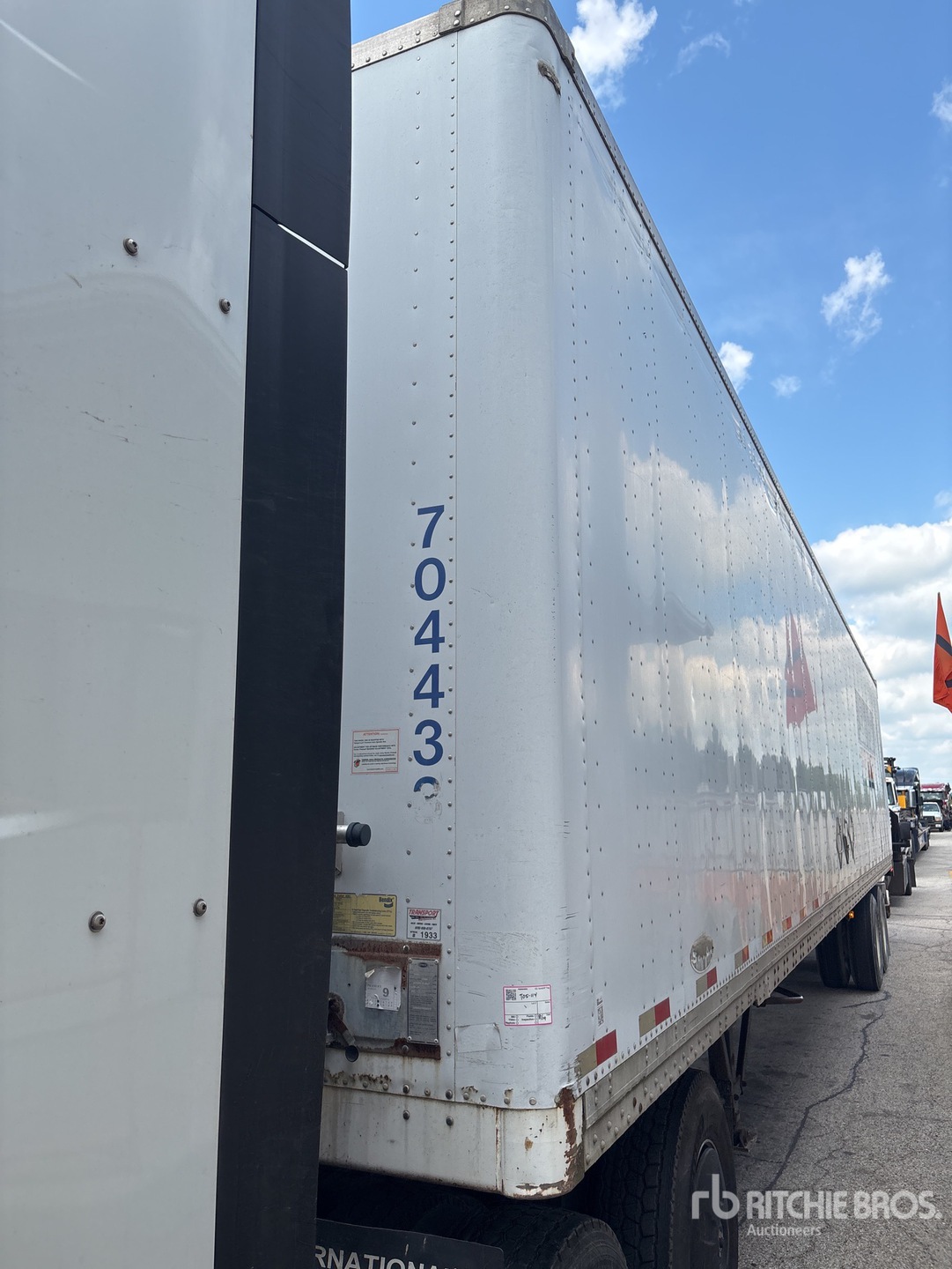 2006 Strick 48 FT X 102 IN T/A
