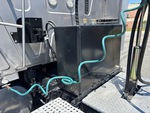 4 Underbody - Truck with Hydraulic Tank