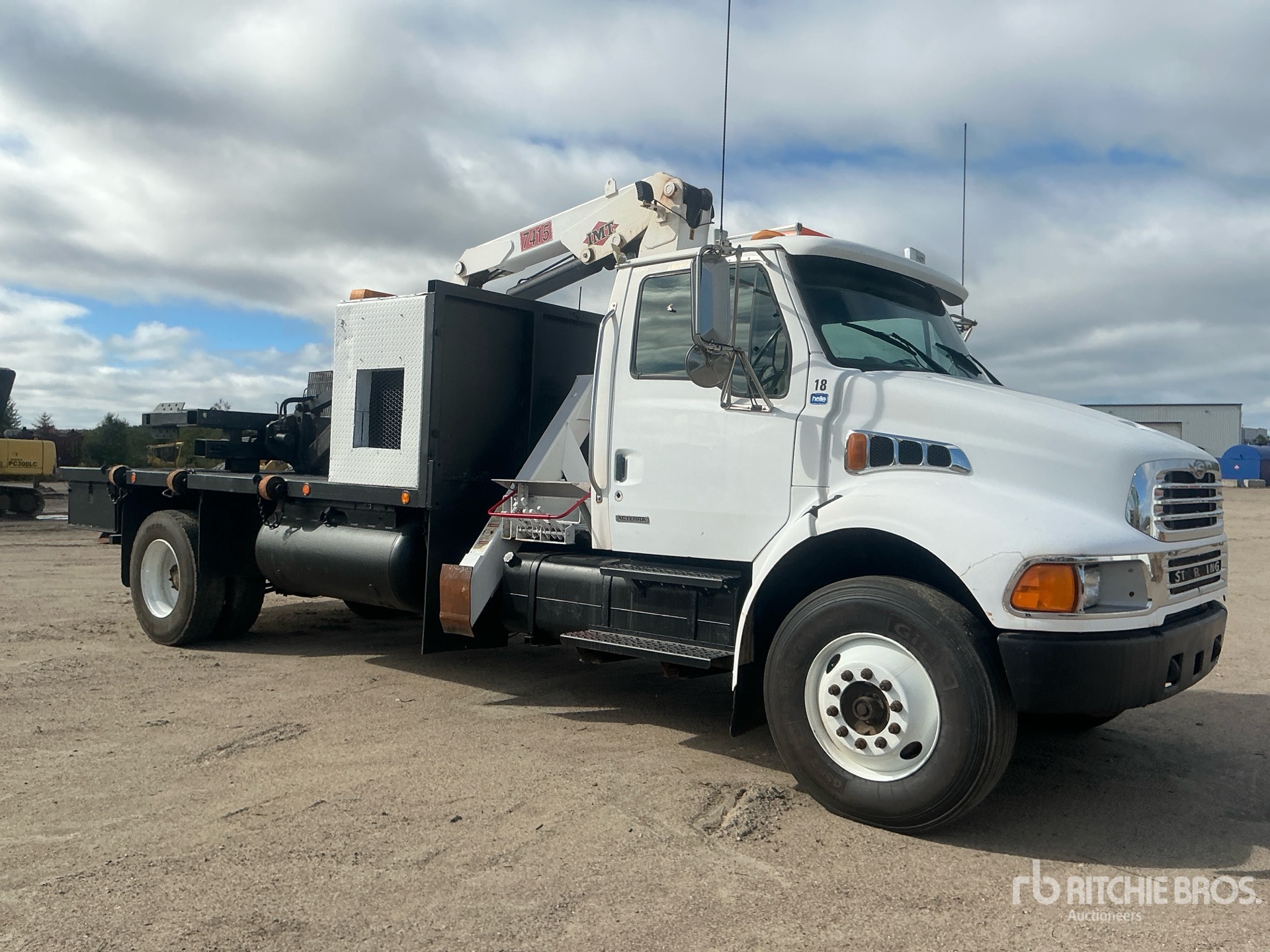 2002 Sterling M7500