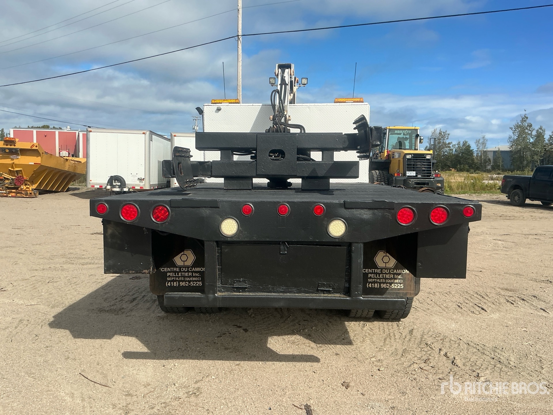 2002 Sterling M7500