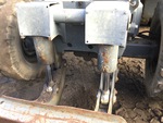 Hydraulics with Blade Lift Cylinder
