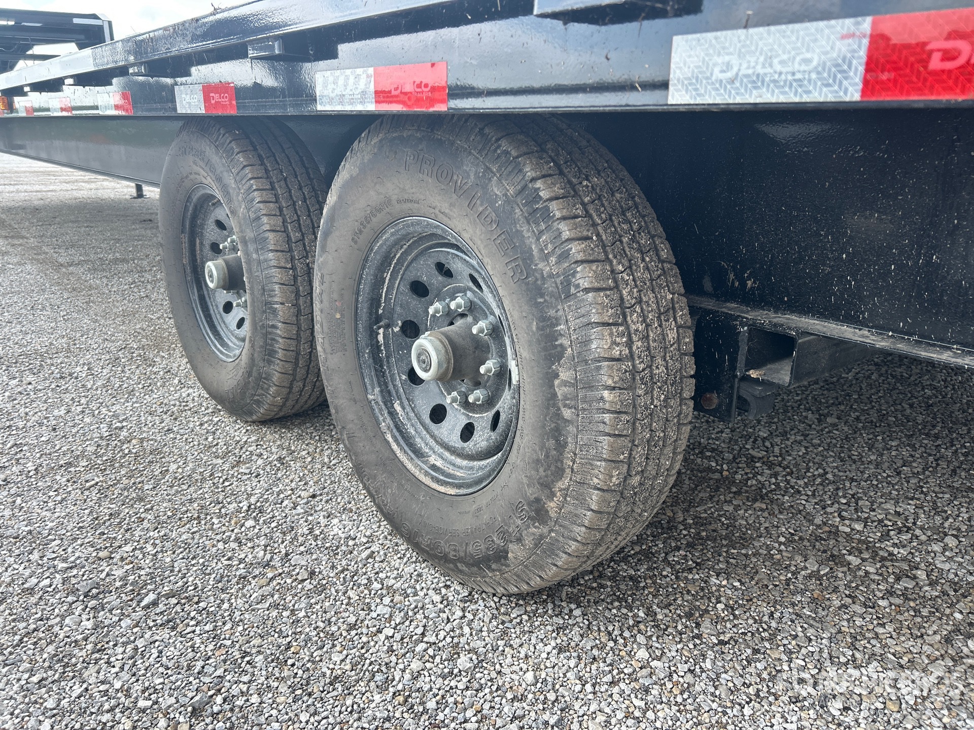 2026 Delco 40 FT T/A GOOSENECK