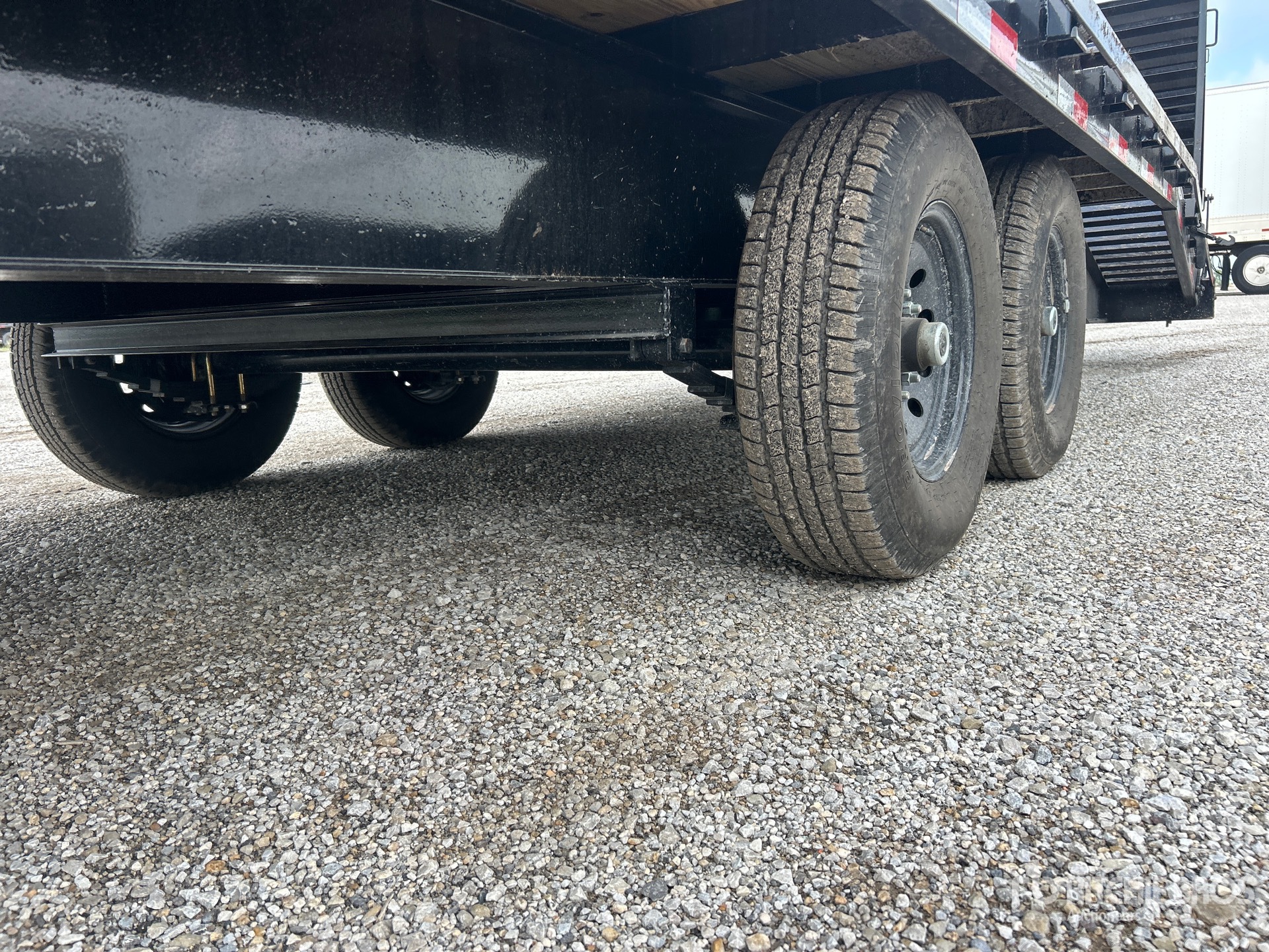 2026 Delco 40 FT T/A GOOSENECK