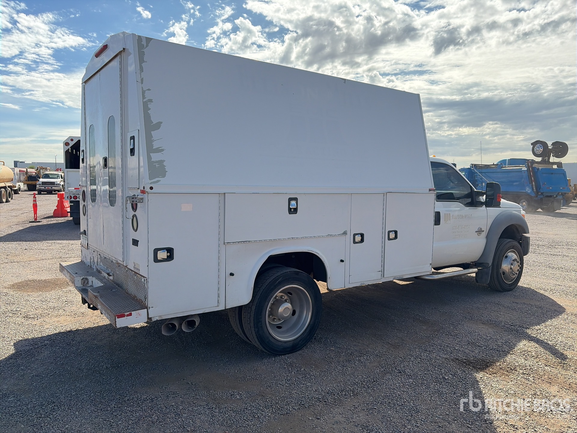 2015 Ford F-550