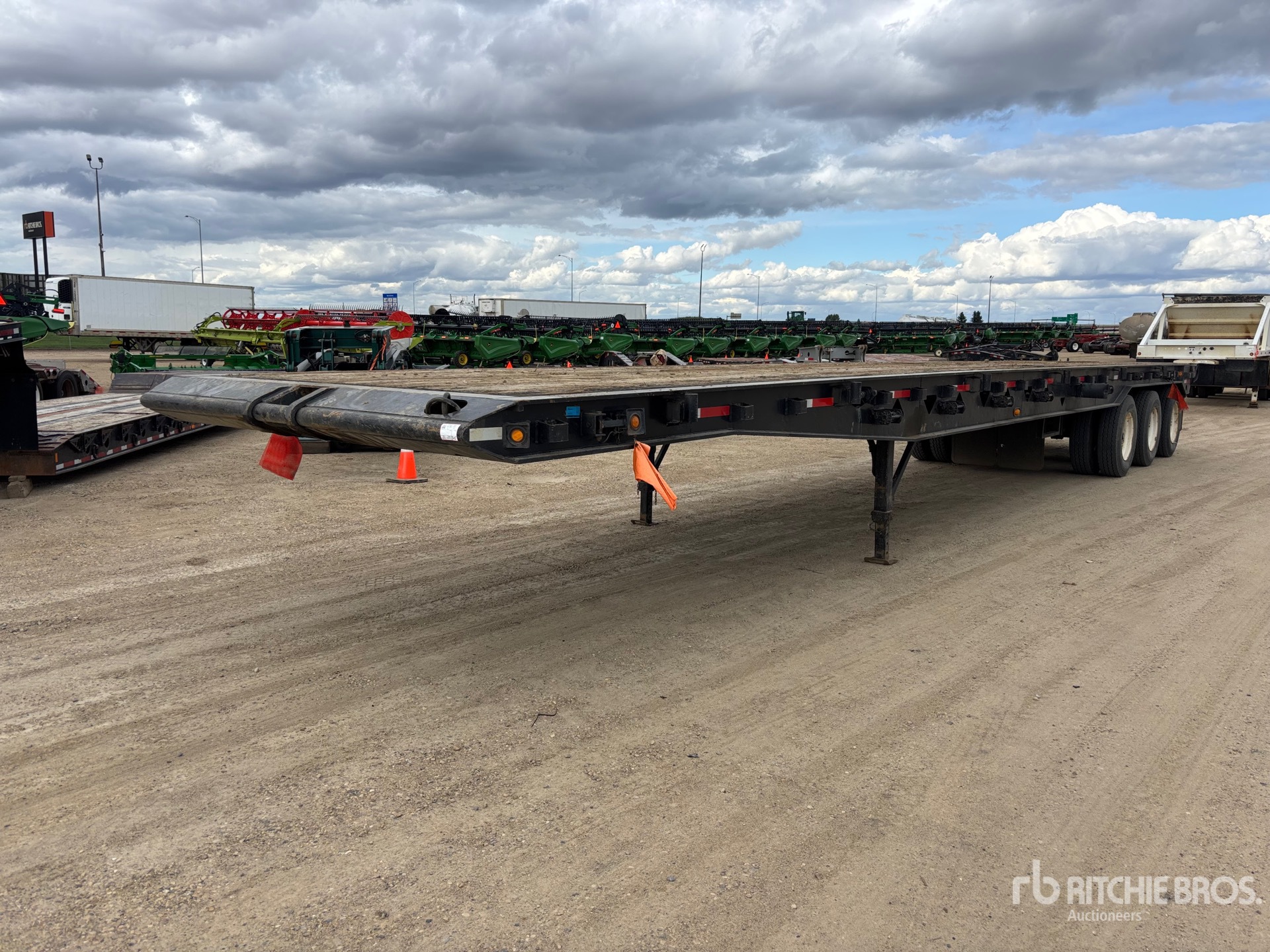 2013 BWS 50 ft Tri/A Flatbed