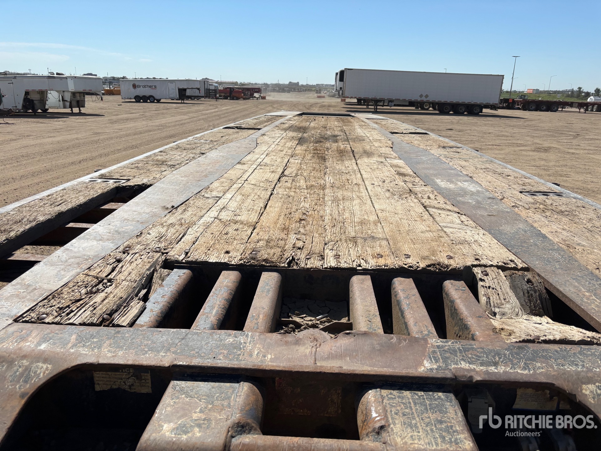 2016 Doepker 53 FT 24-WHEEL FLATBED