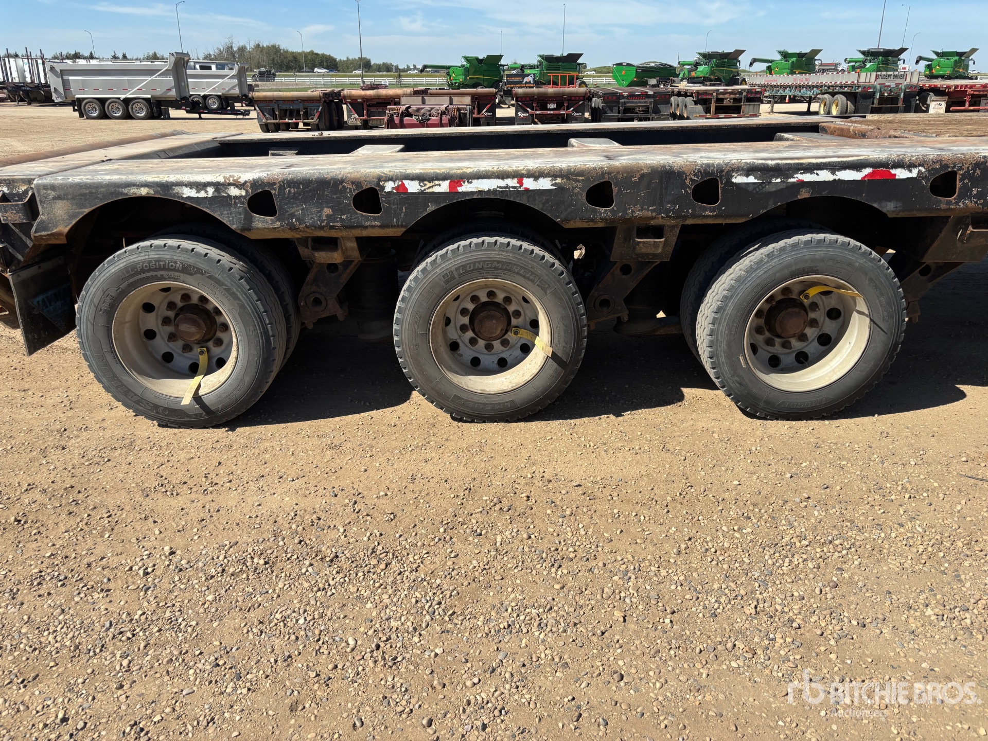 2016 Doepker 53 FT 24-WHEEL FLATBED