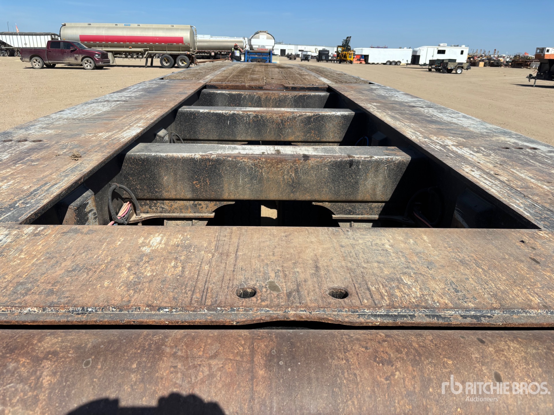 2016 Doepker 53 FT 24-WHEEL FLATBED