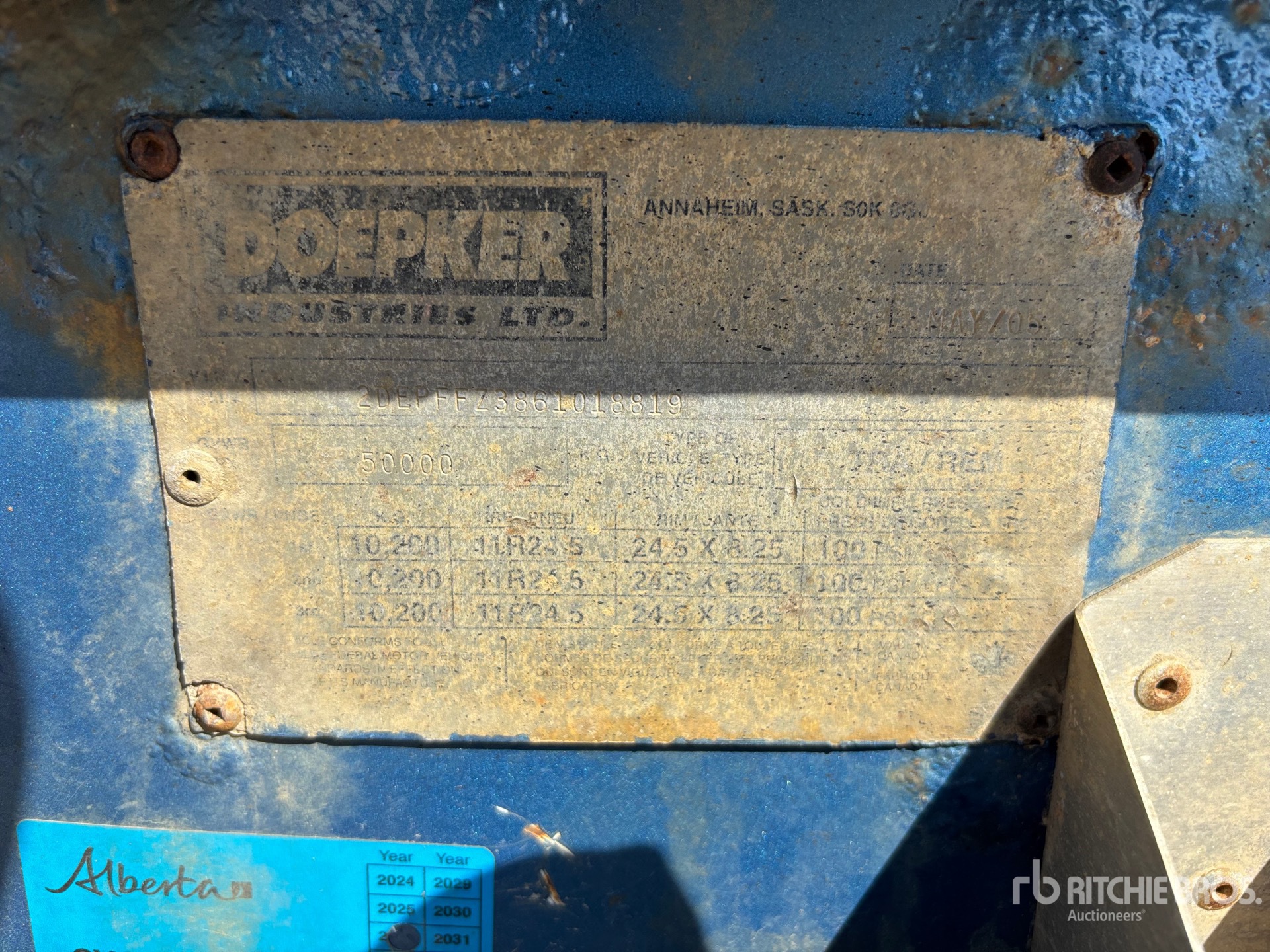 2006 Doepker 50 FT TRI/A FLATBED