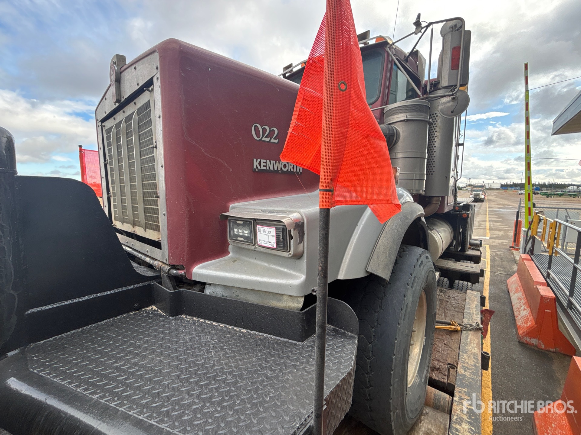 2004 Kenworth C500B