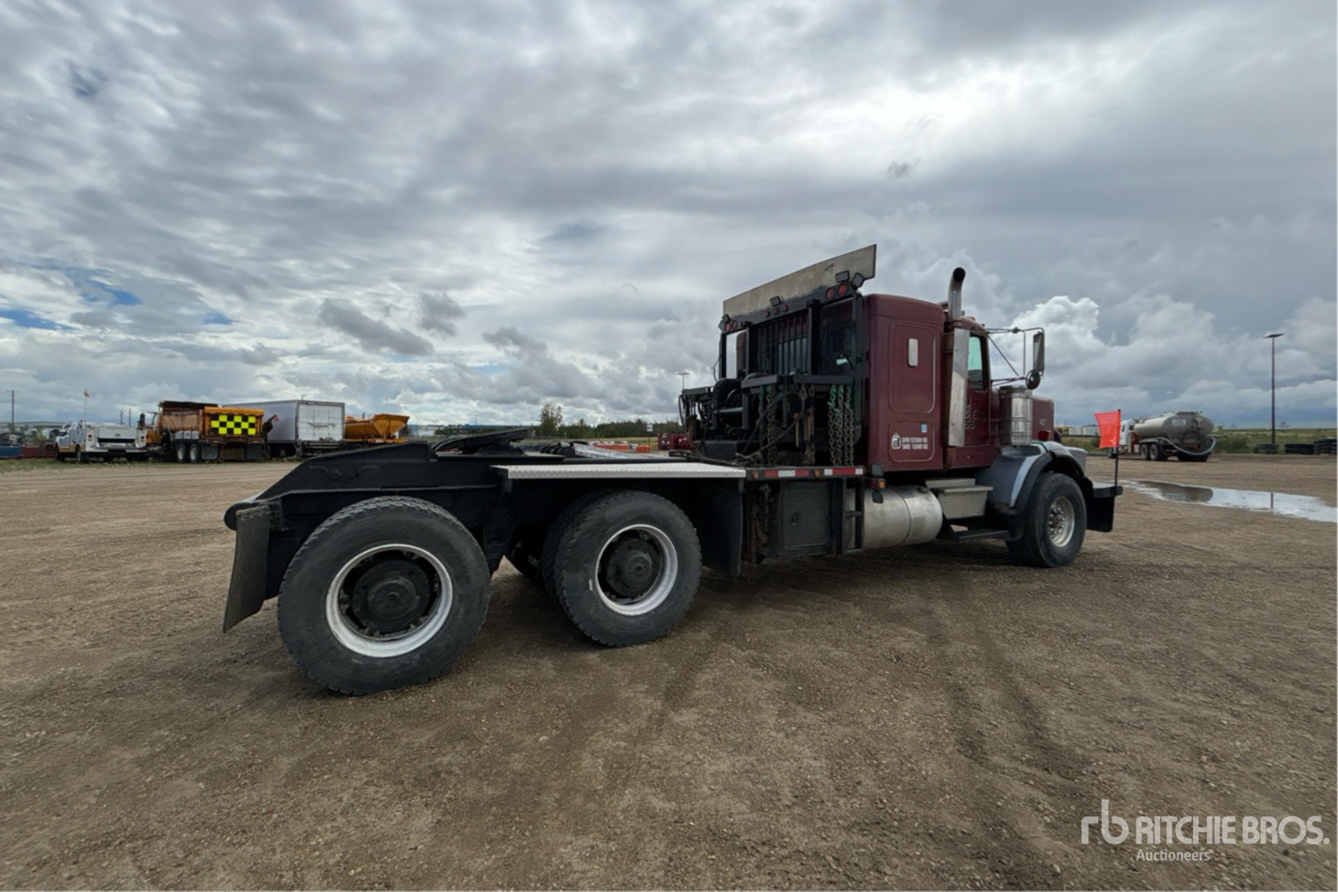 2004 Kenworth C500B