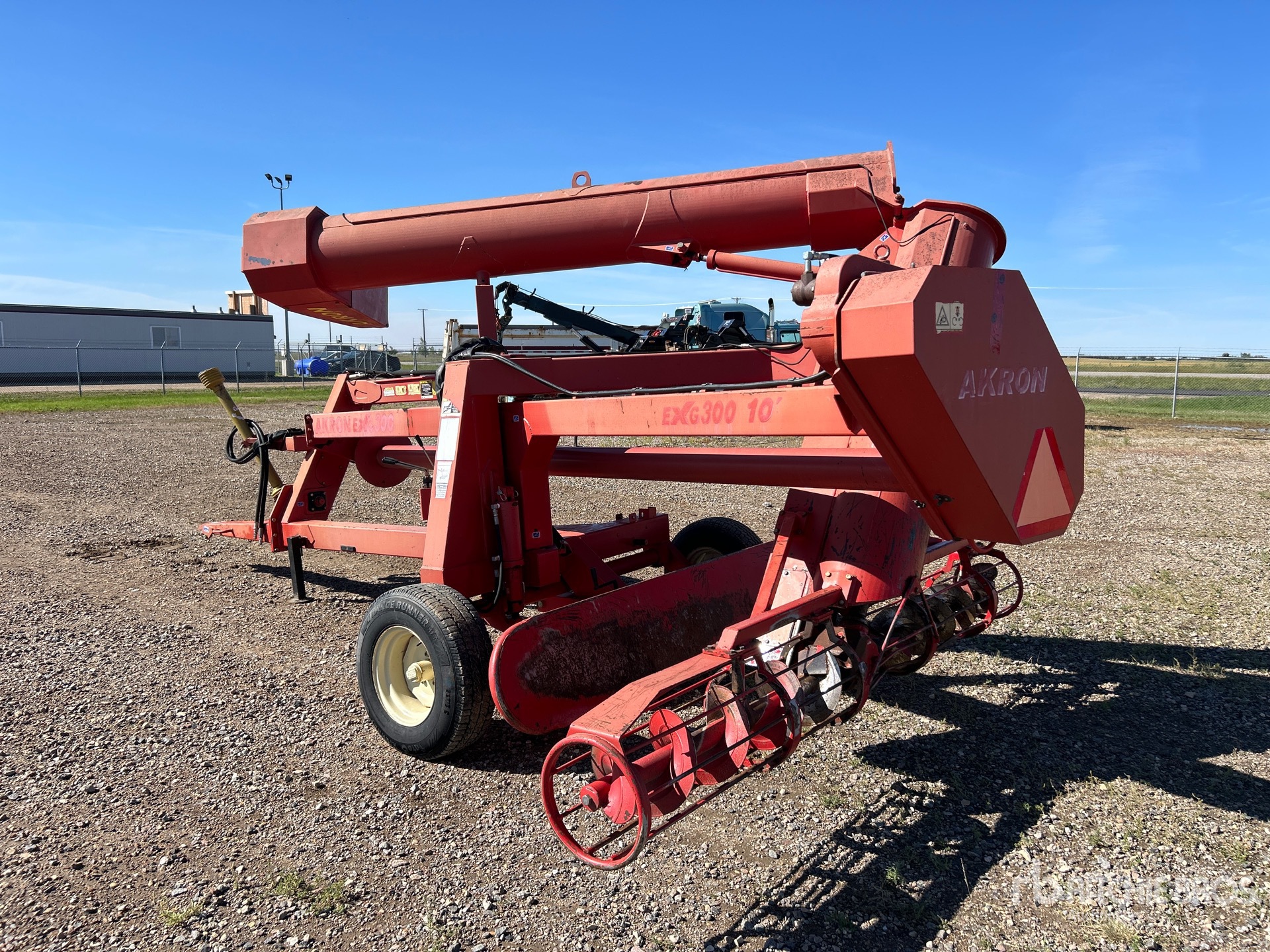 2010 Akron EXG300