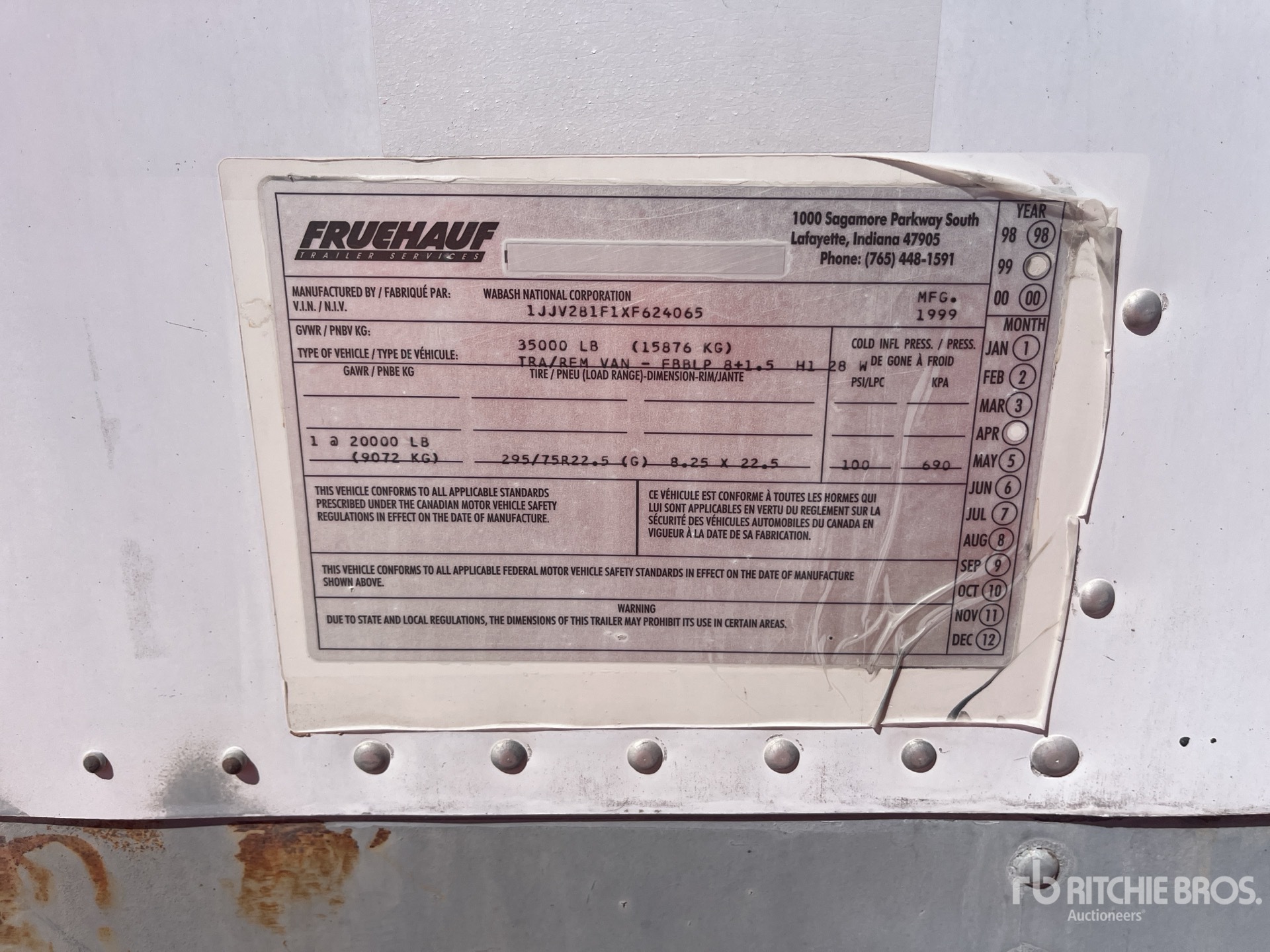 1999 Fruehauf 28 ft S/A