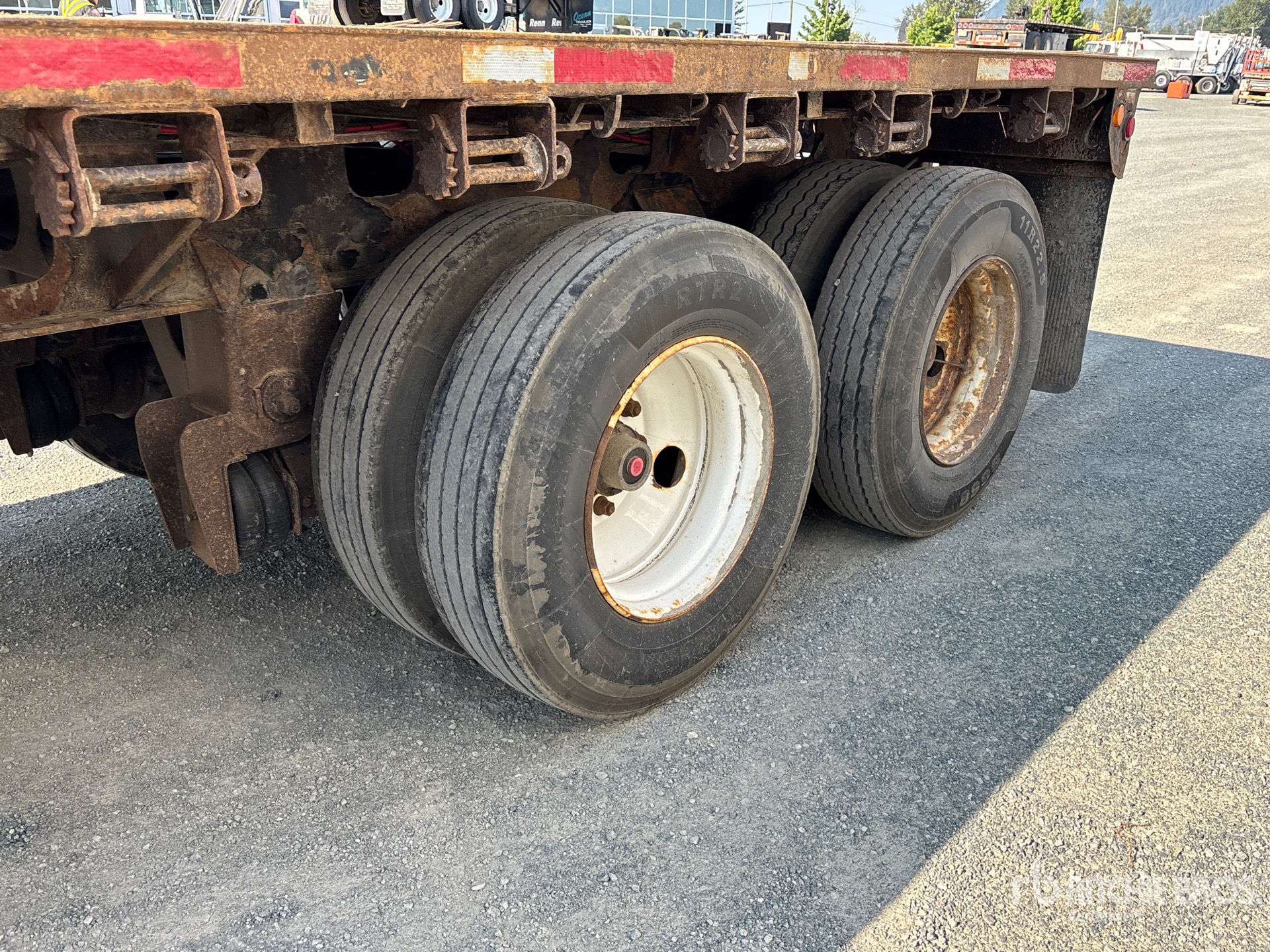 2014 Raja 28 FT SUPER B-TRAIN PUP