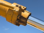 Hydraulics with Bucket Cylinder