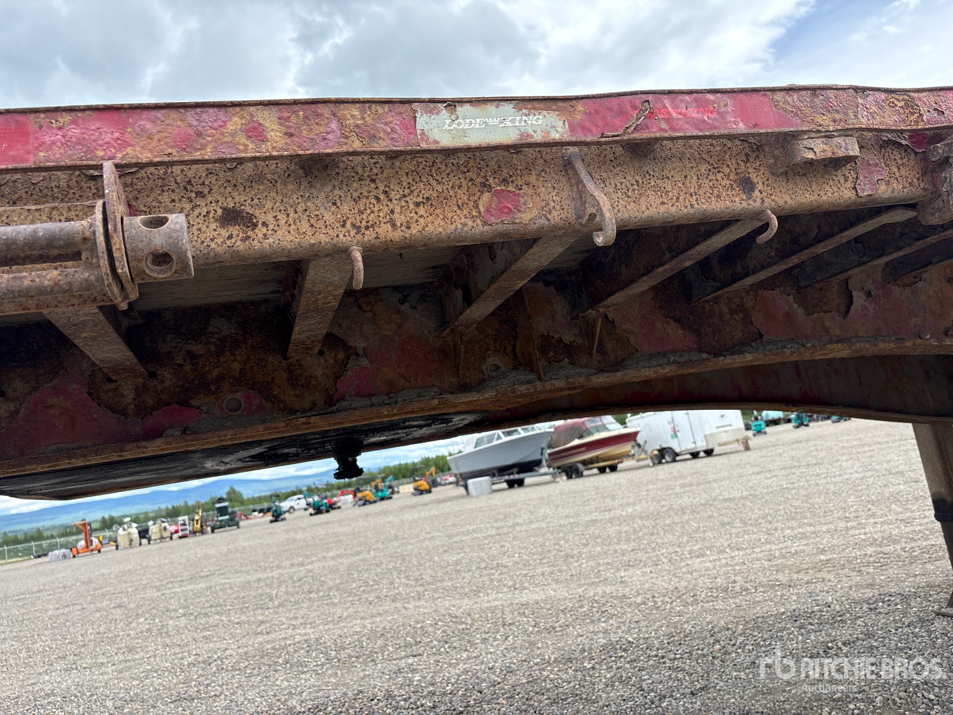 2015 Load King  53 FT TRI/A