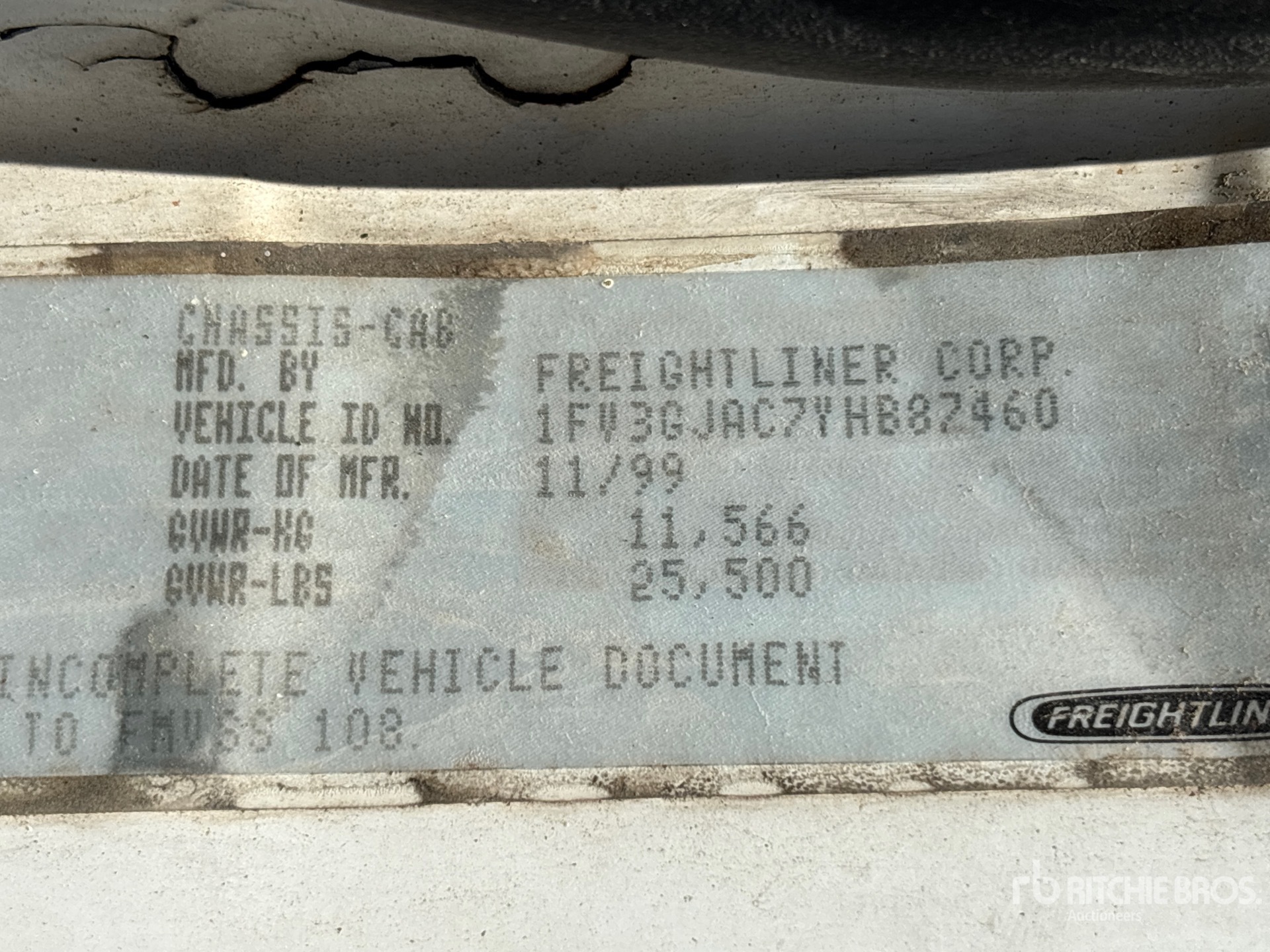 2000 Freightliner FL60