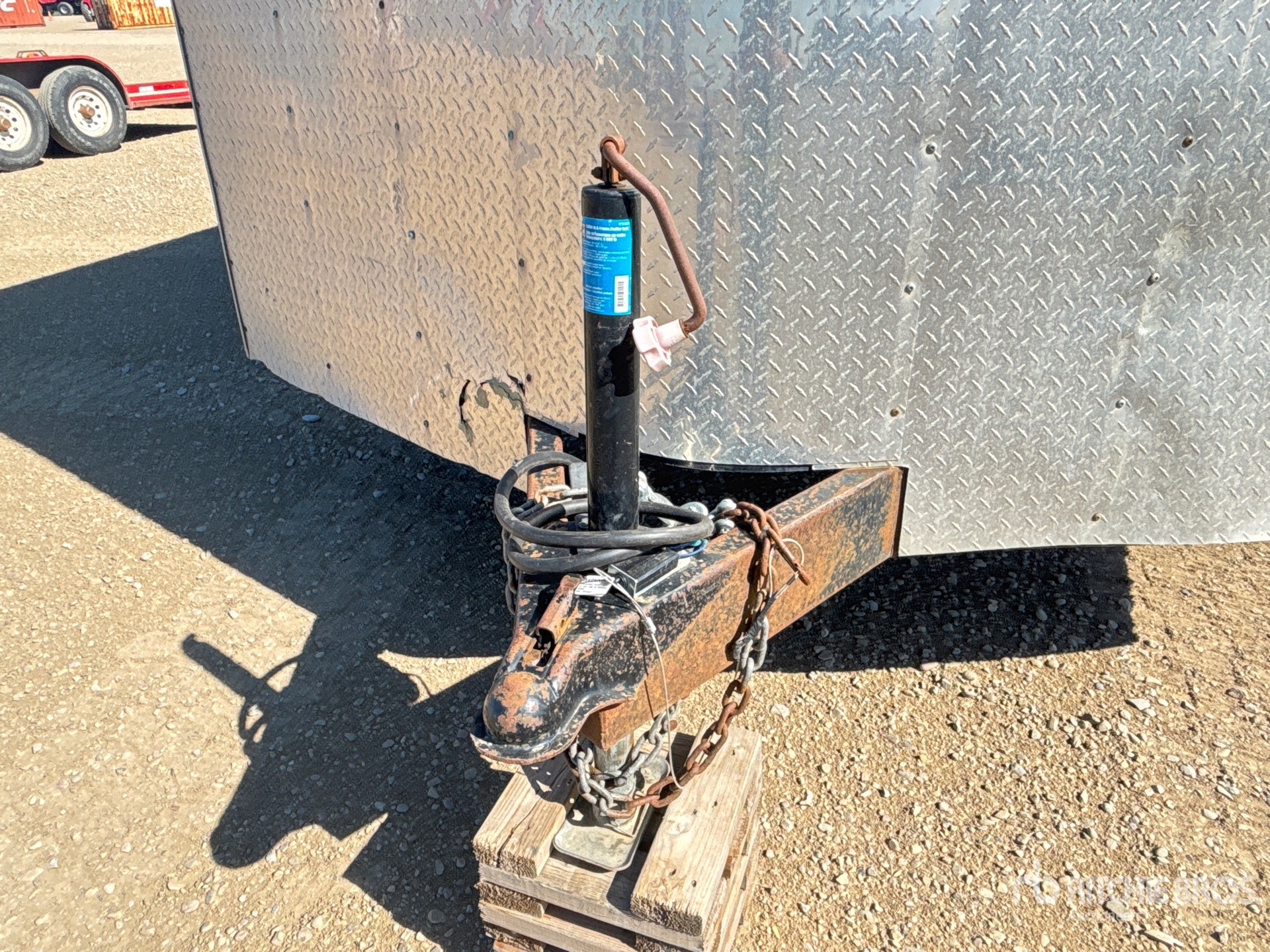 2016 Wells Cargo 24 FT T/A CAR HAULER
